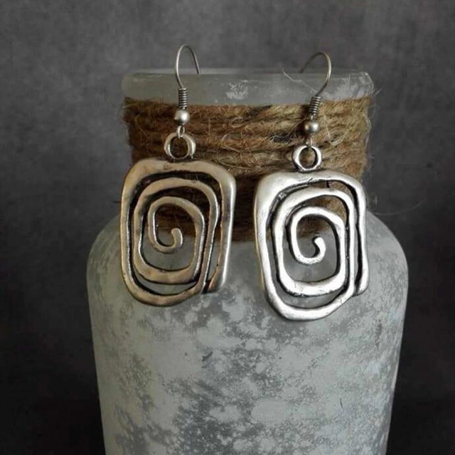 Boucles d'oreilles vintage en argent à spirale