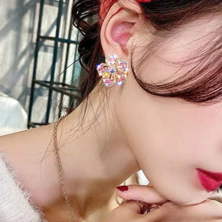 Boucles d'oreilles en argent avec zircons colorés pour un look vif