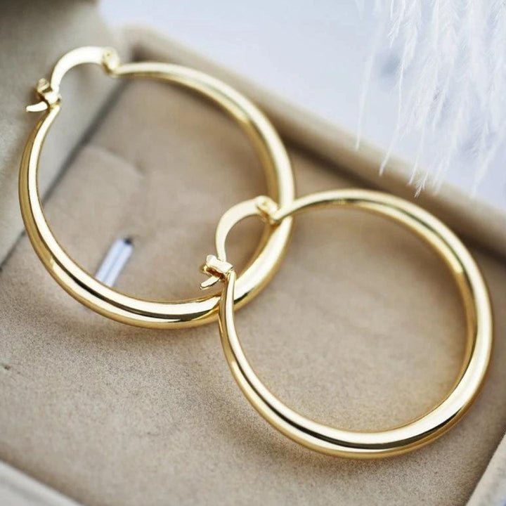 Radiance – Boucles d'oreilles créoles élégantes oversize en or