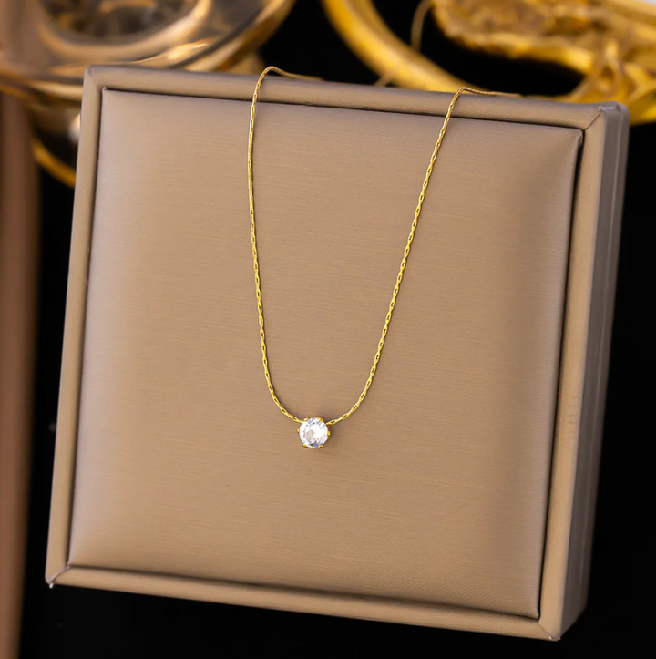 Collier en or de luxe avec diamants au design exclusif