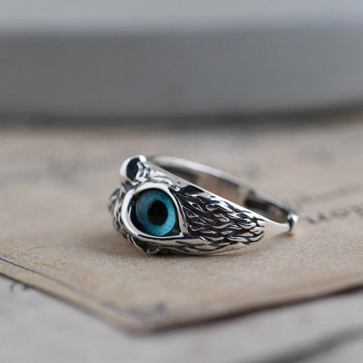 Bague en argent réglable rapidement avec opale et chouette pour un look élégant