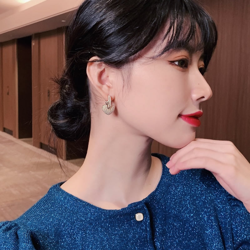 Boucles d'oreilles en perles de cœur Yuli – Cadeau de bijoux élégant et intemporel
