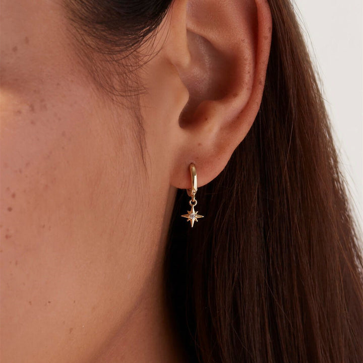 Boucles d'Oreilles Élégantes Vudu pour un Style Unique