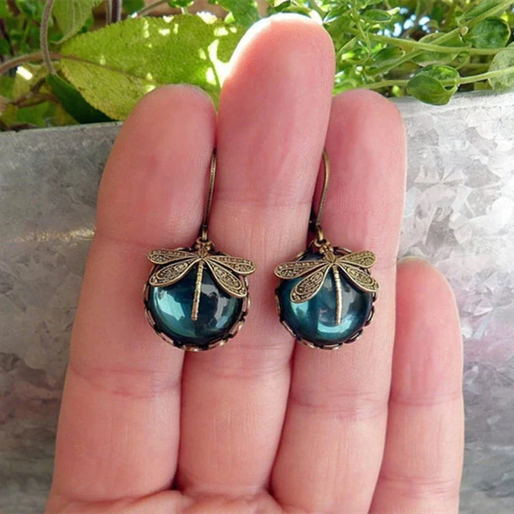 Boucles d'oreilles enchantées en cristal avec libellule en or antique