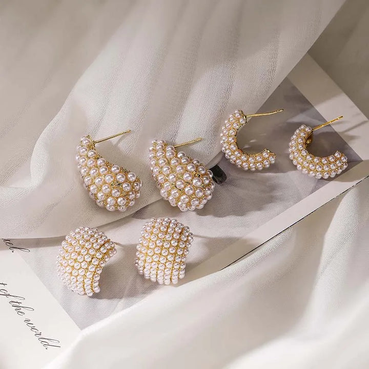 Boucles d'oreilles élégantes classiques en perles pour un look intemporel
