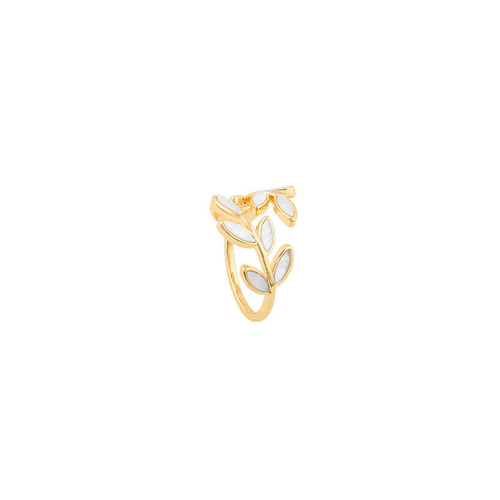 Bague Ajustable en Or avec Détails Feuille et Éclat d'Opale Blanche Élégante