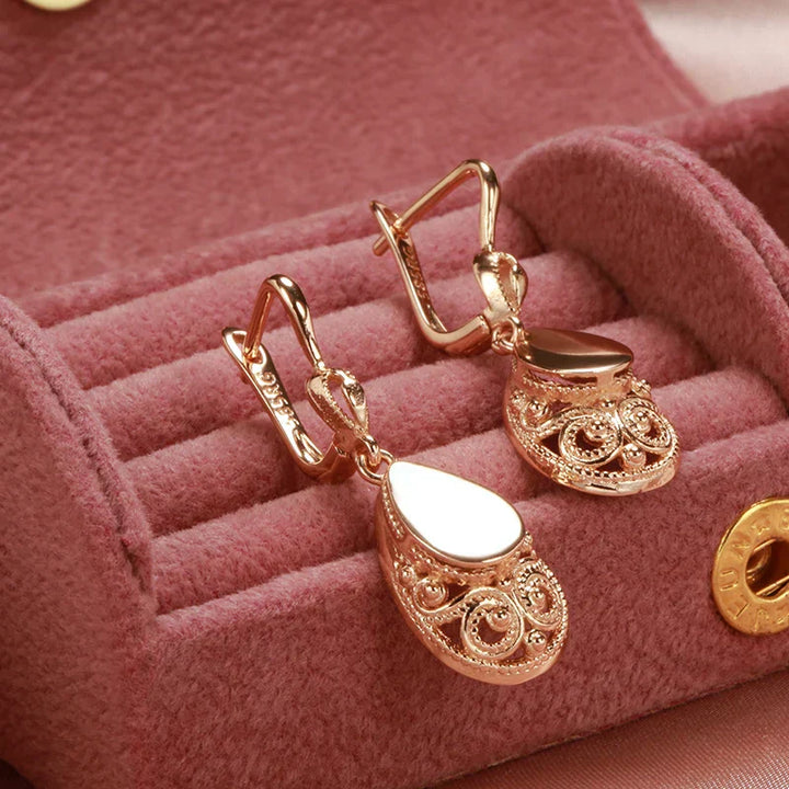 Boucles d'oreilles pendantes élégantes de merle – Parfaites pour toutes les occasions