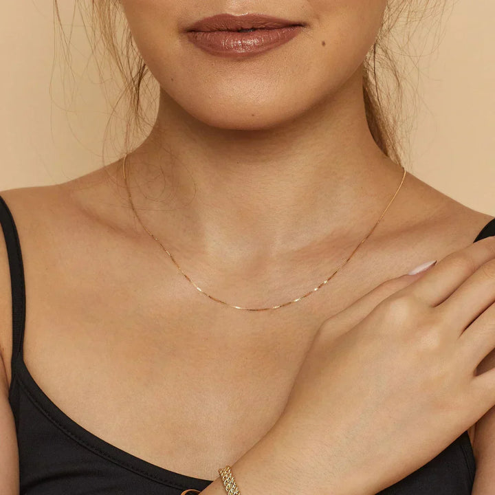 Collier élégant Bodega Box pour un style unique et raffiné