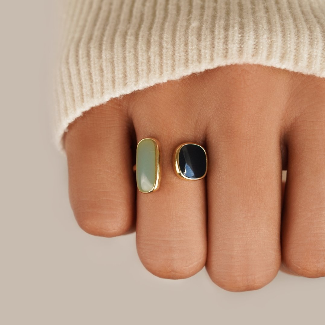 Bague Enroulée Unique et Pure pour un Style Élégant