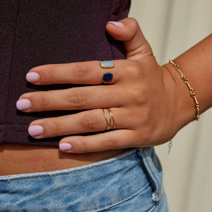 Bague Enroulée Unique et Pure pour un Style Élégant