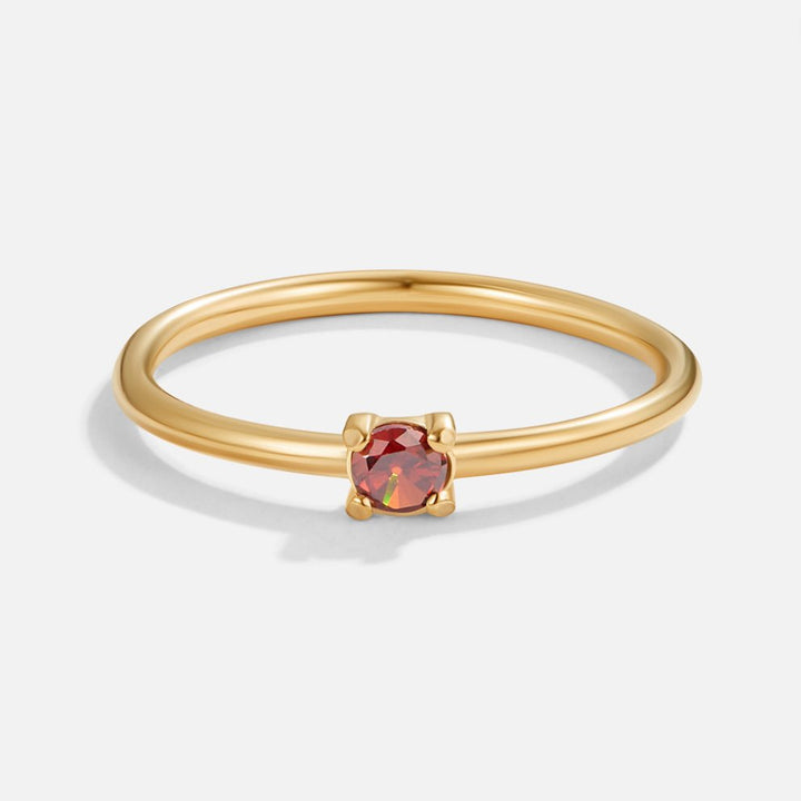 Bague en or élégante avec pierre de naissance personnalisée pour une touche unique