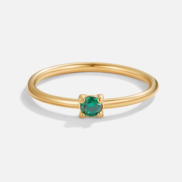 Bague en or élégante avec pierre de naissance personnalisée pour une touche unique