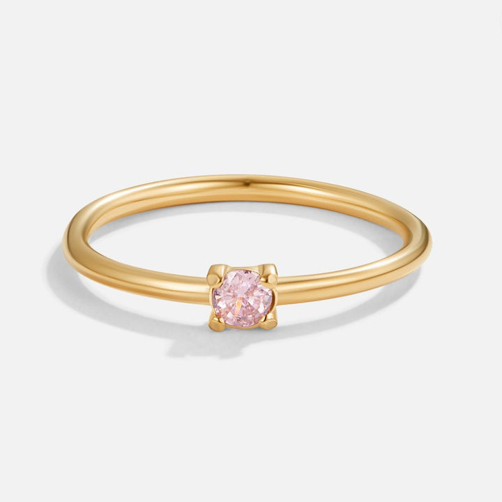 Bague en or élégante avec pierre de naissance personnalisée pour une touche unique
