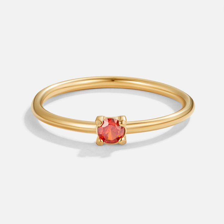 Bague en or élégante avec pierre de naissance personnalisée pour une touche unique