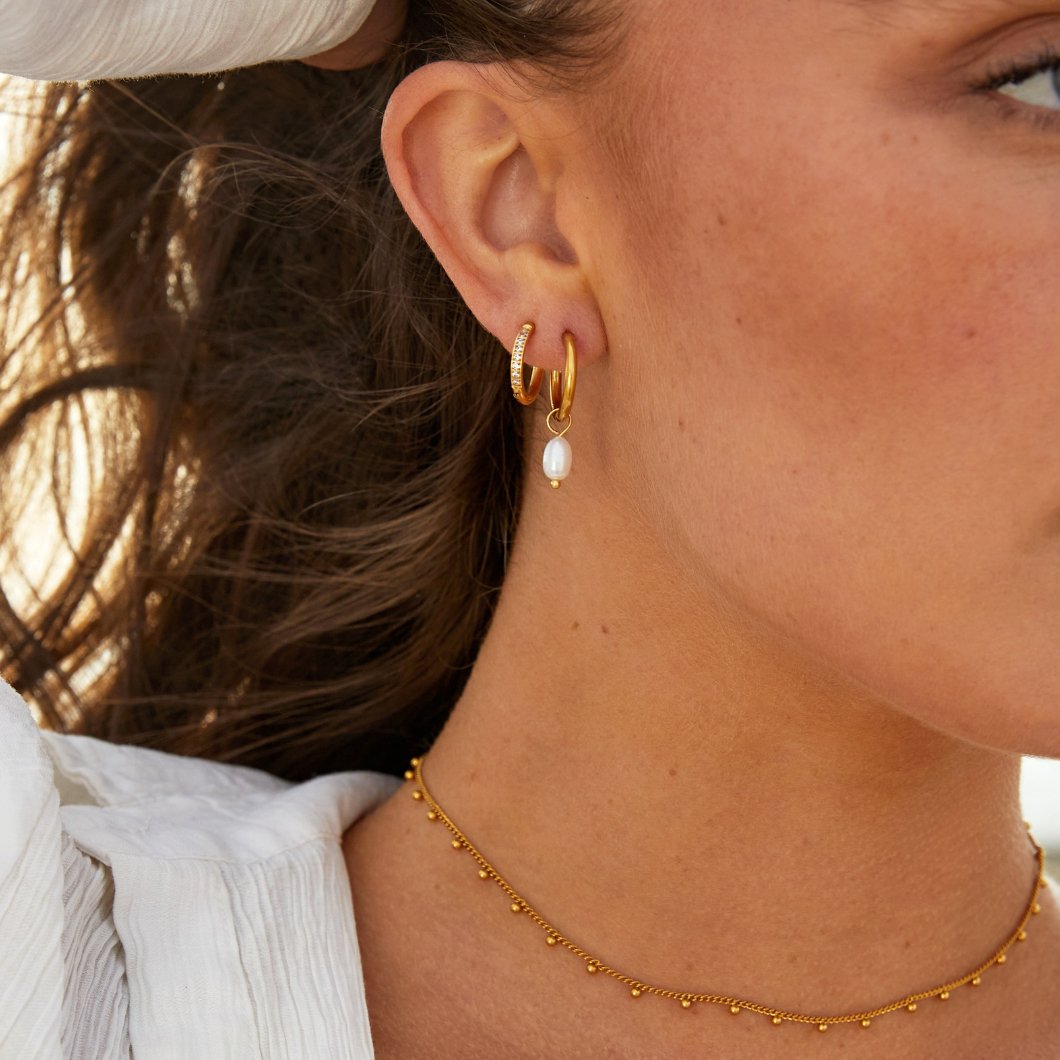 Boucles d'oreilles Cerchio Éternité – Élégance Infinie et Style Sophistiqué