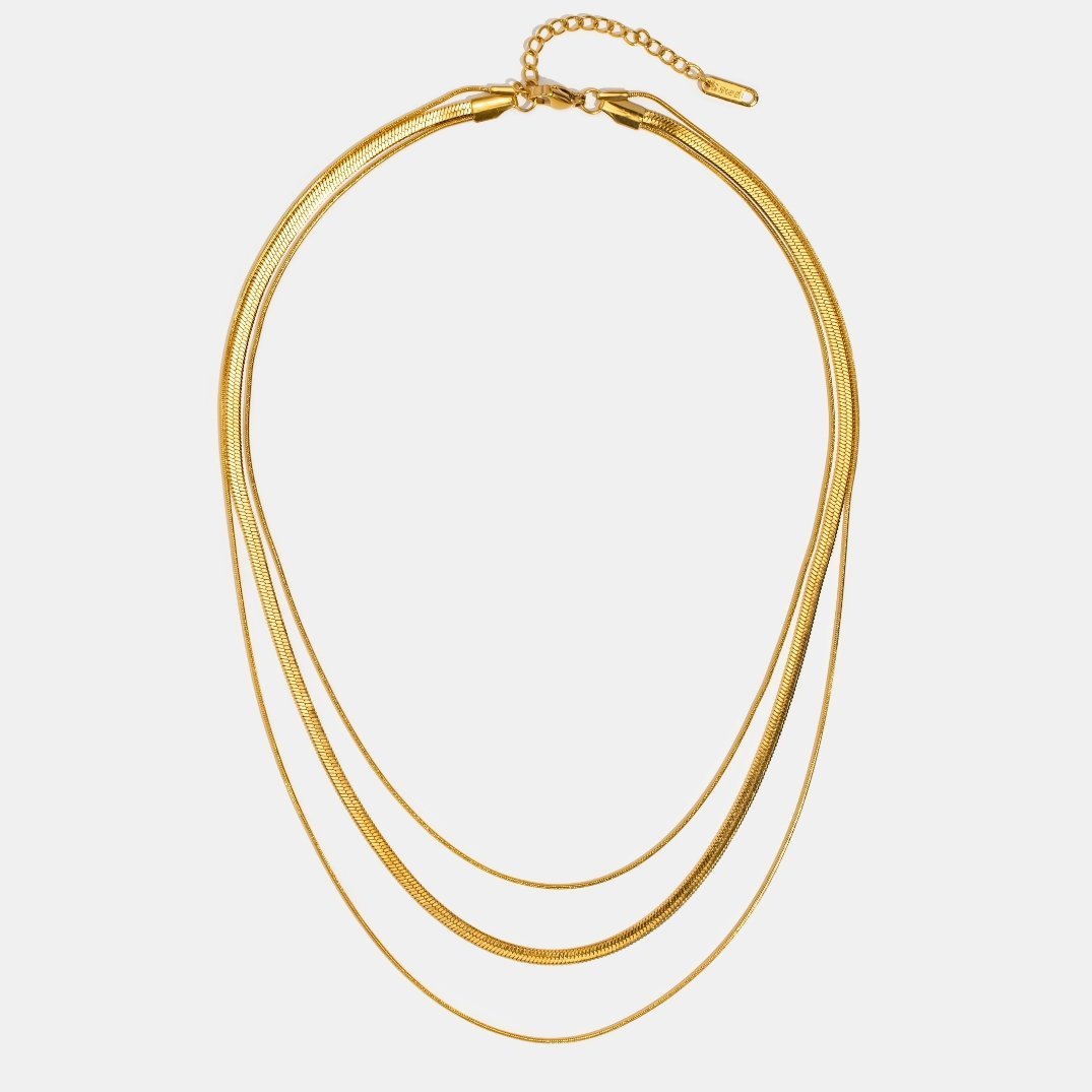 Collier en or à plusieurs rangs