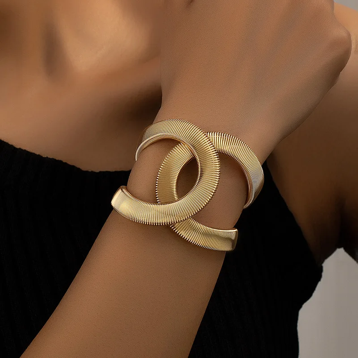 Radiance - Élégant Bracelet Double Doré pour un Éclat Inégalé