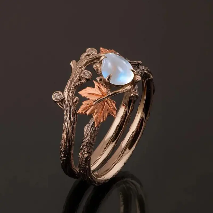 Bague Éclatante en Pierre de Lune Naturelle pour un Style Élégant