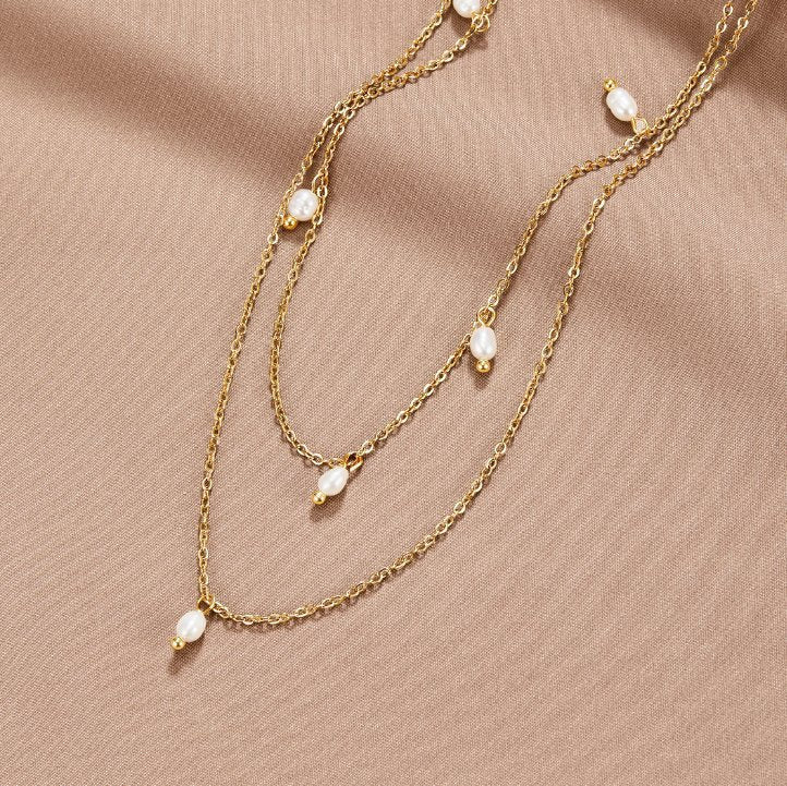 Collier à plusieurs couches avec gouttes en perles de Kay