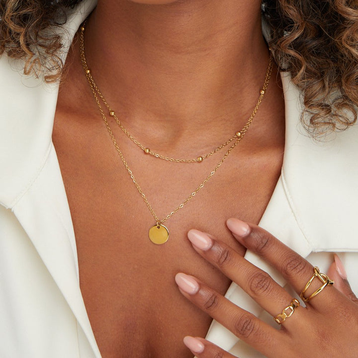 Collier à plaques empilées