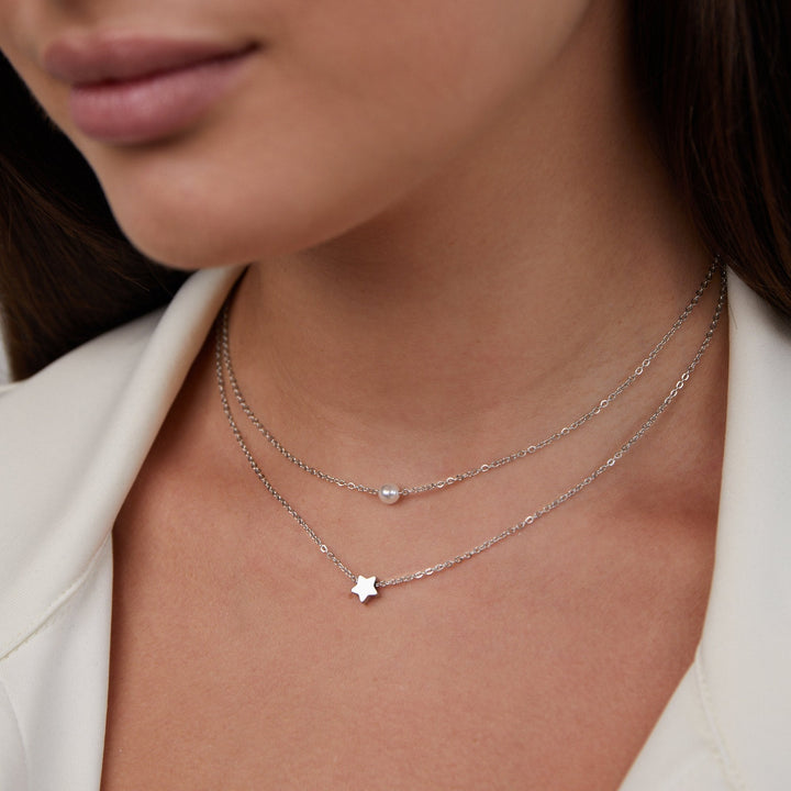 Collier en argent à étoiles et perles en couches