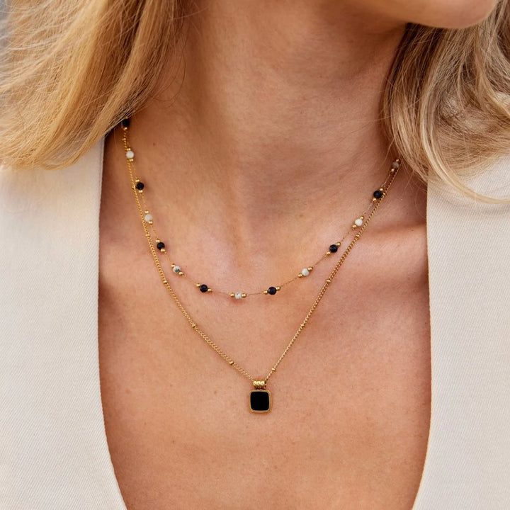 Collier chic de minuit