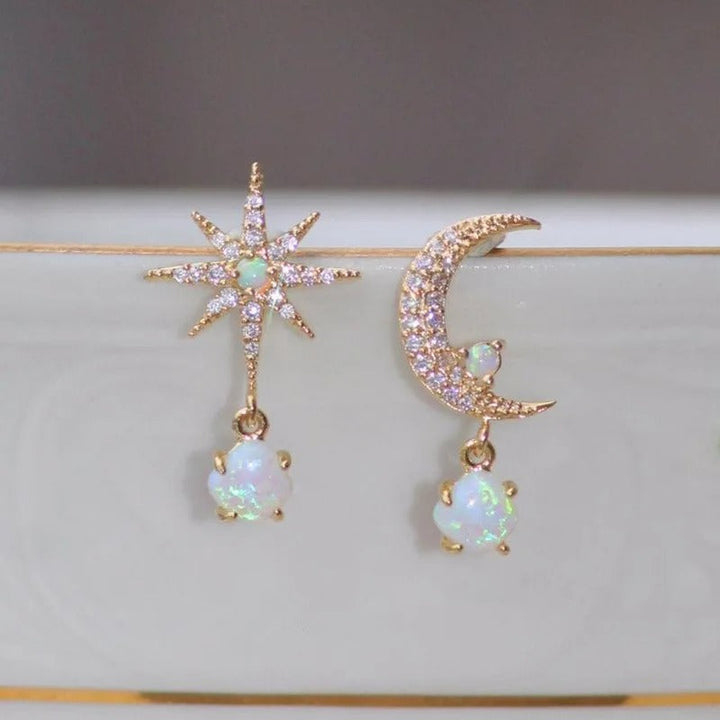 Boucles d'oreilles au design classique en forme d'étoile avec un éclat semblable à la perle