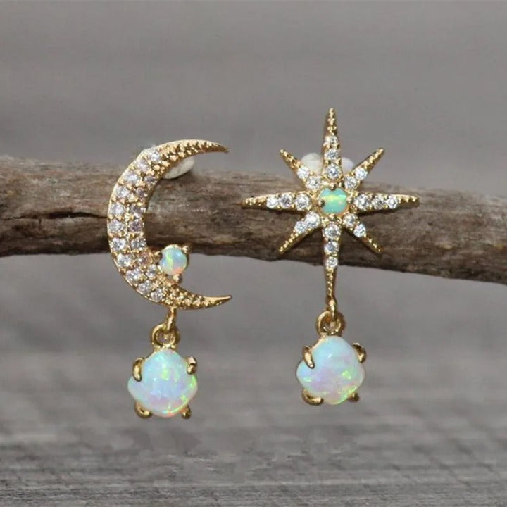 Boucles d'oreilles au design classique en forme d'étoile avec un éclat semblable à la perle
