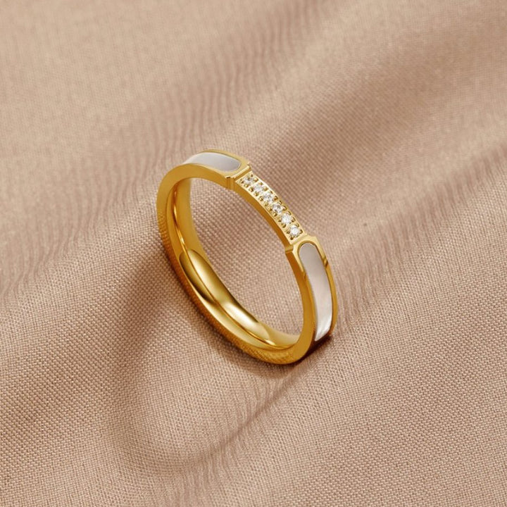 Bague Harmonie en Perles et Cristaux Élégante