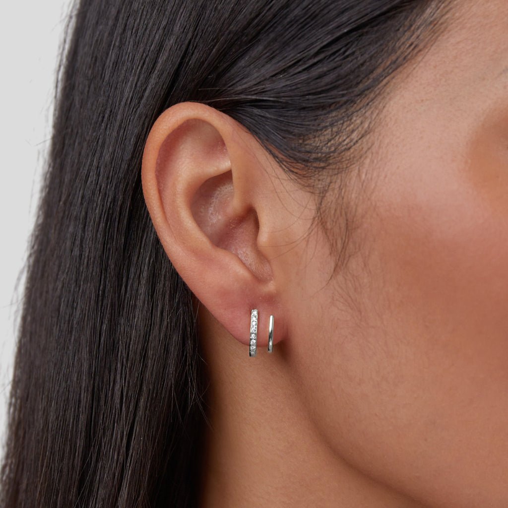 Boucles d'oreilles griffes en argent et cristal
